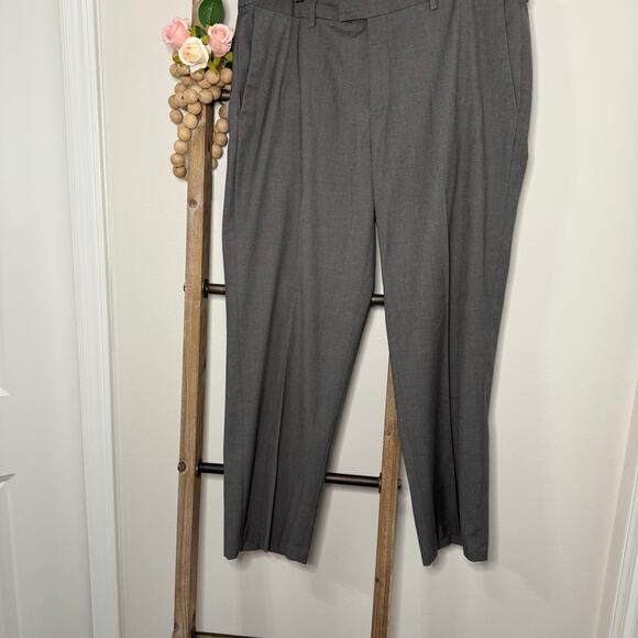 Kenneth Cole Mens Gray Dress Slacks Size 38x29 - Picture 1 of 9